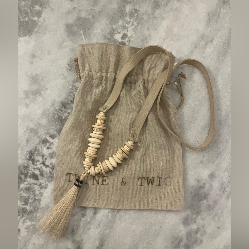 Twine & Twig Neutral Necklace